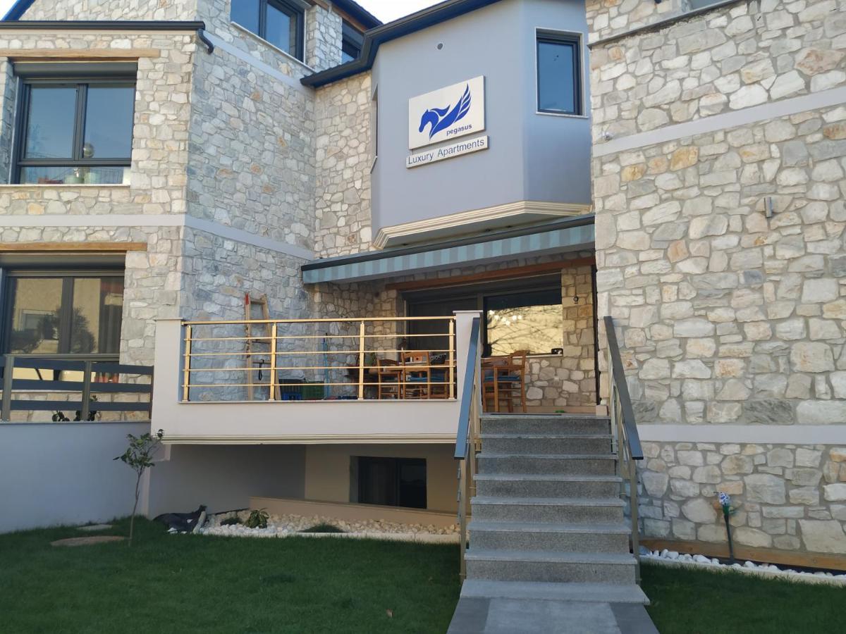 Pegasus Sea View Luxury Apartments Vrasná エクステリア 写真