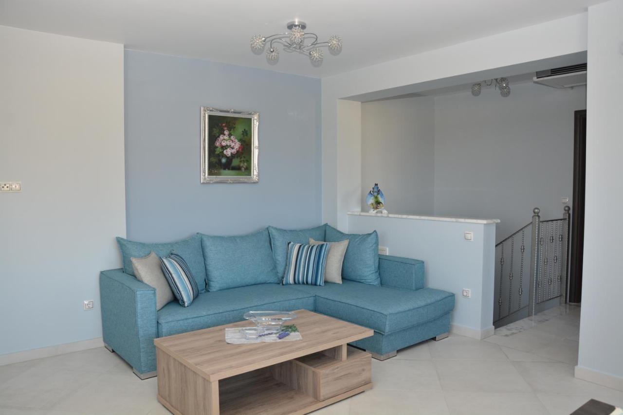Pegasus Sea View Luxury Apartments Vrasná エクステリア 写真